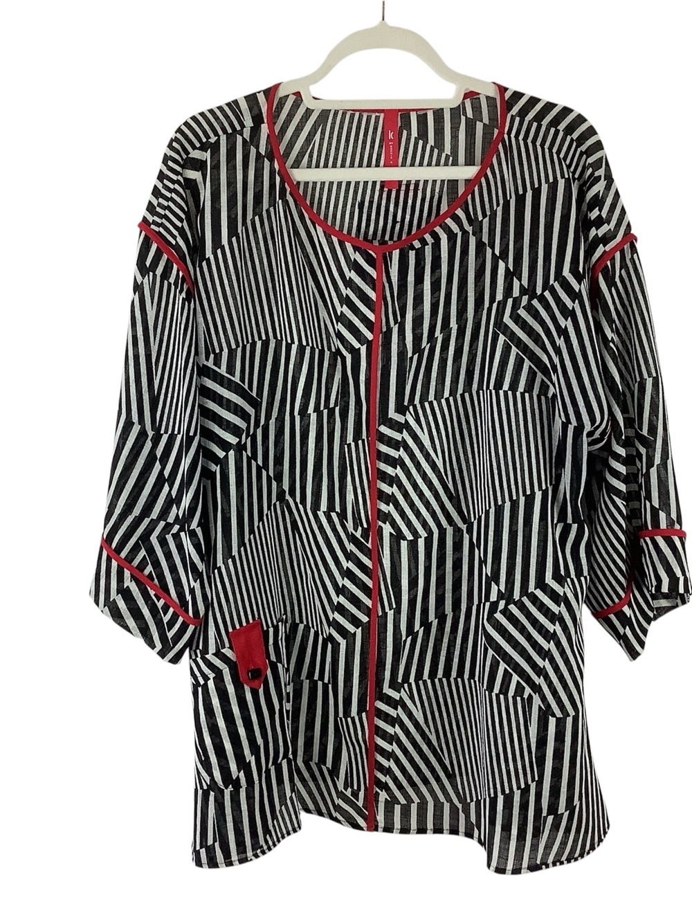 IC By Connie K Black and White Tunic Top XXL